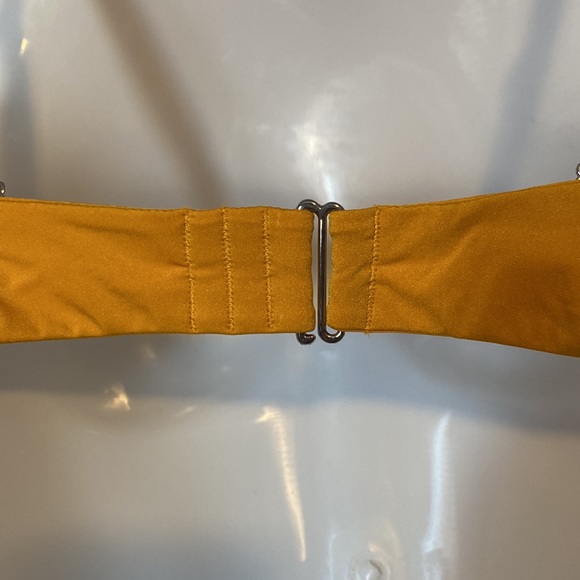 H&M Yellow Bikini top - Picture 4 of 4